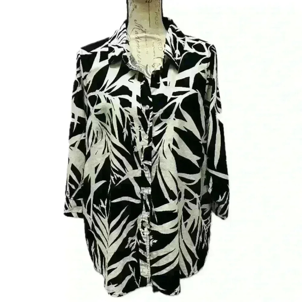 Rachel Zoe Long Sleeve Relaxed Fit Button Down Collar Shirt Black and White - Picture 1 of 10